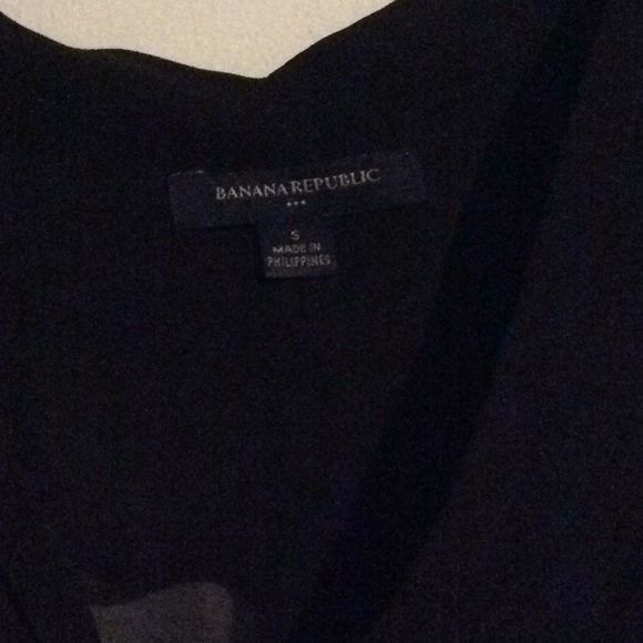 Banana Republic Black Cute Top - Picture 3 of 7